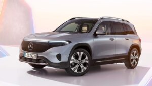 Mercedes-Benz-EQB-2022-2025-podvozek-zraneni