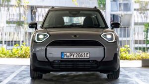 Mini-Aceman-2026-zrcatko-kba