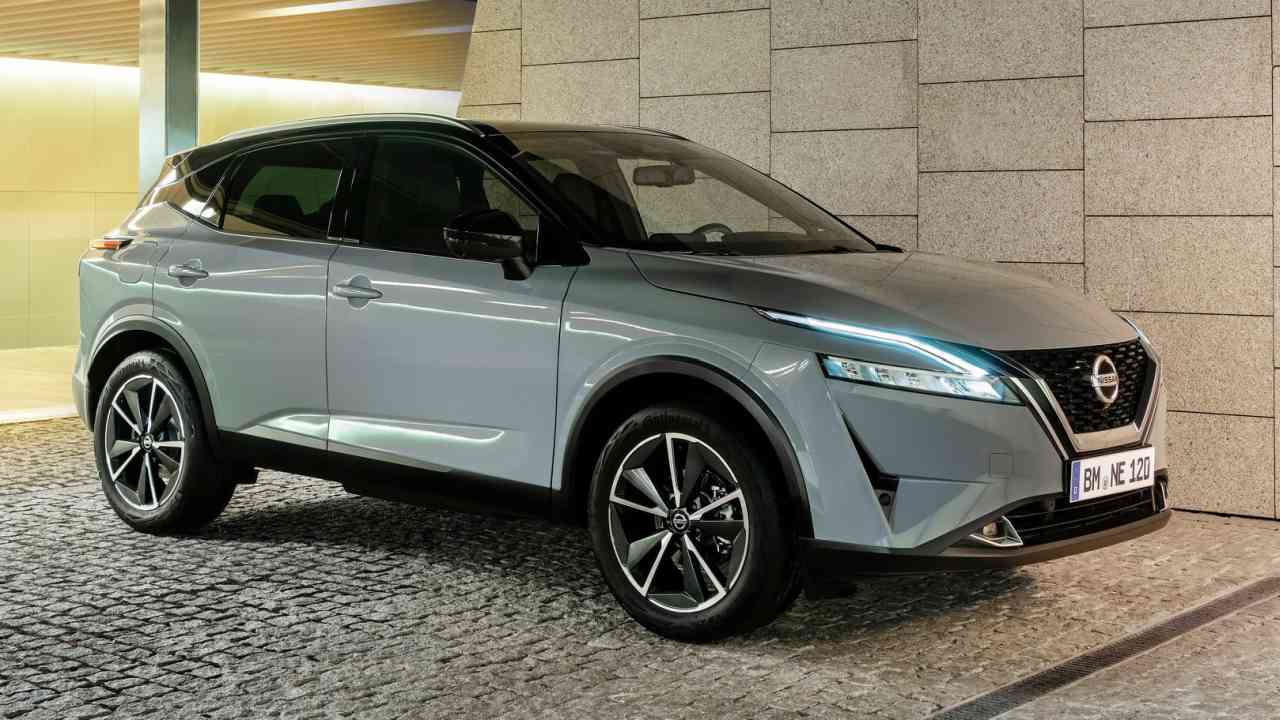 Nissan-Qashqai-2022-pozar-kba
