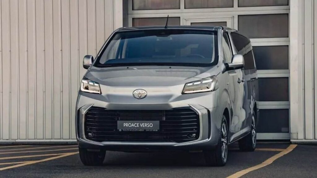 toyota-proace-2026-vodni-pumpa