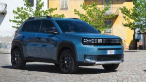 Fiat-Grande-Panda-2024-2025-chyba-asistent-rychlosti
