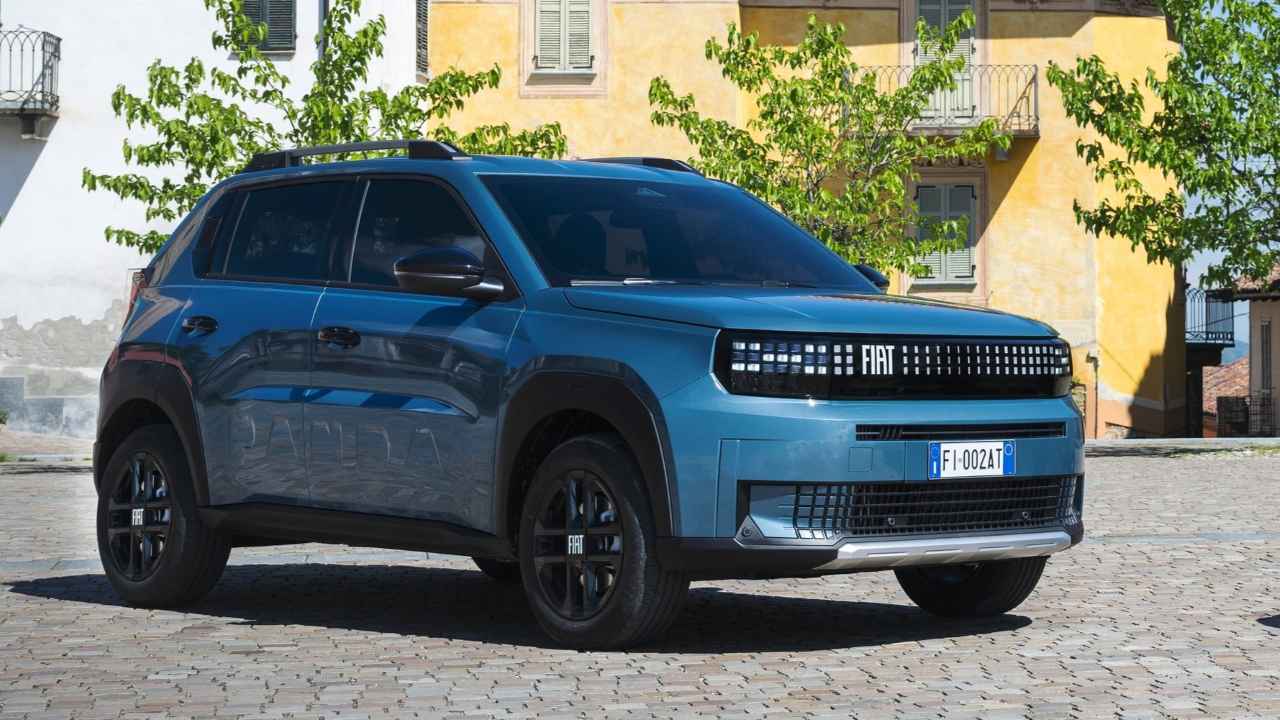 Fiat-Grande-Panda-2024-2025-chyba-asistent-rychlosti