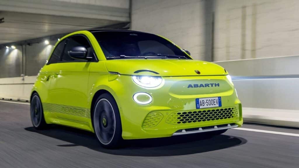 Fiat-500e-Abarth-2025-2026-ev-hybrid-pozar