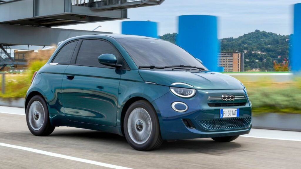 Fiat-500e-2025-2026-ev-hybrid-pozar