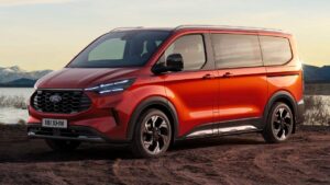 Ford-Tourneo-Custom-2023-2025-palivo-pozar
