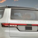 Jeep-Grand_Wagoneer_zadni-okno-kba