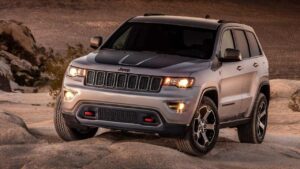Jeep-Grand-Cherokee-2018-2019-brzdy-zraneni