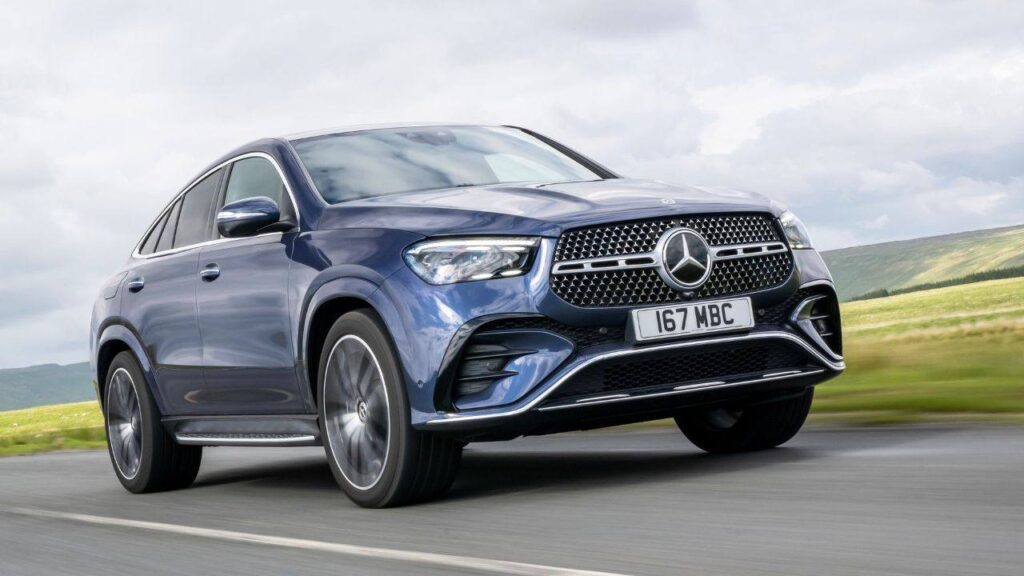 Mercedes-Benz-GLE-2022-2025-motor-zraneni