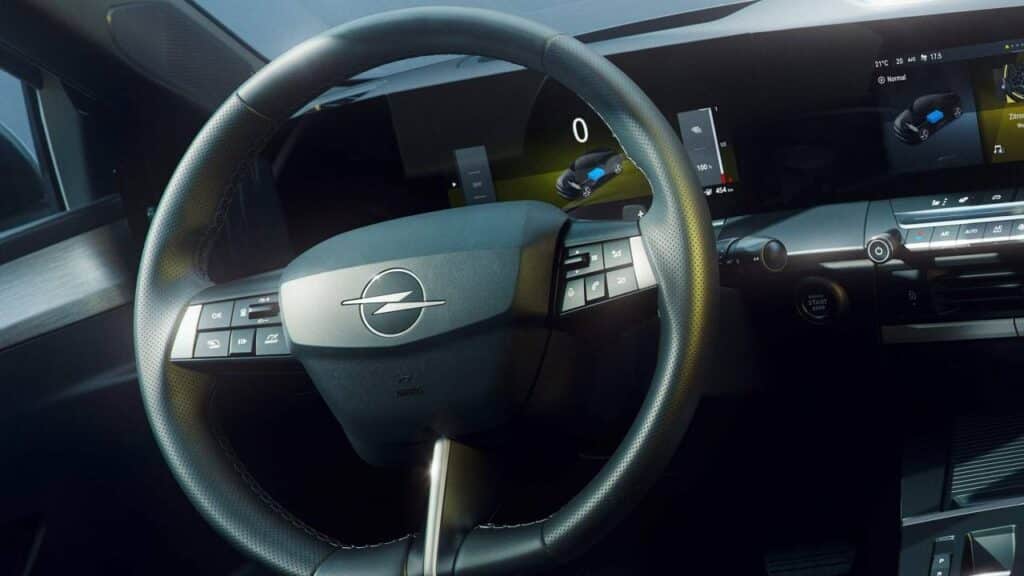 Opel-Astra-speed-limiter